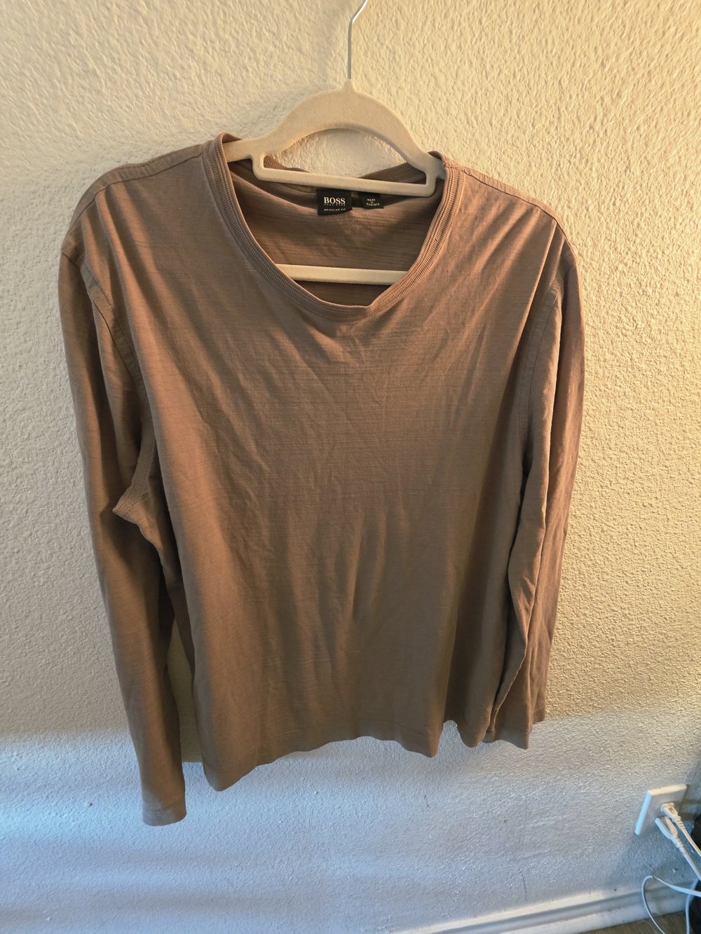 Boss Men's Taupe Crew Neck Tee - Picture 8 of 10